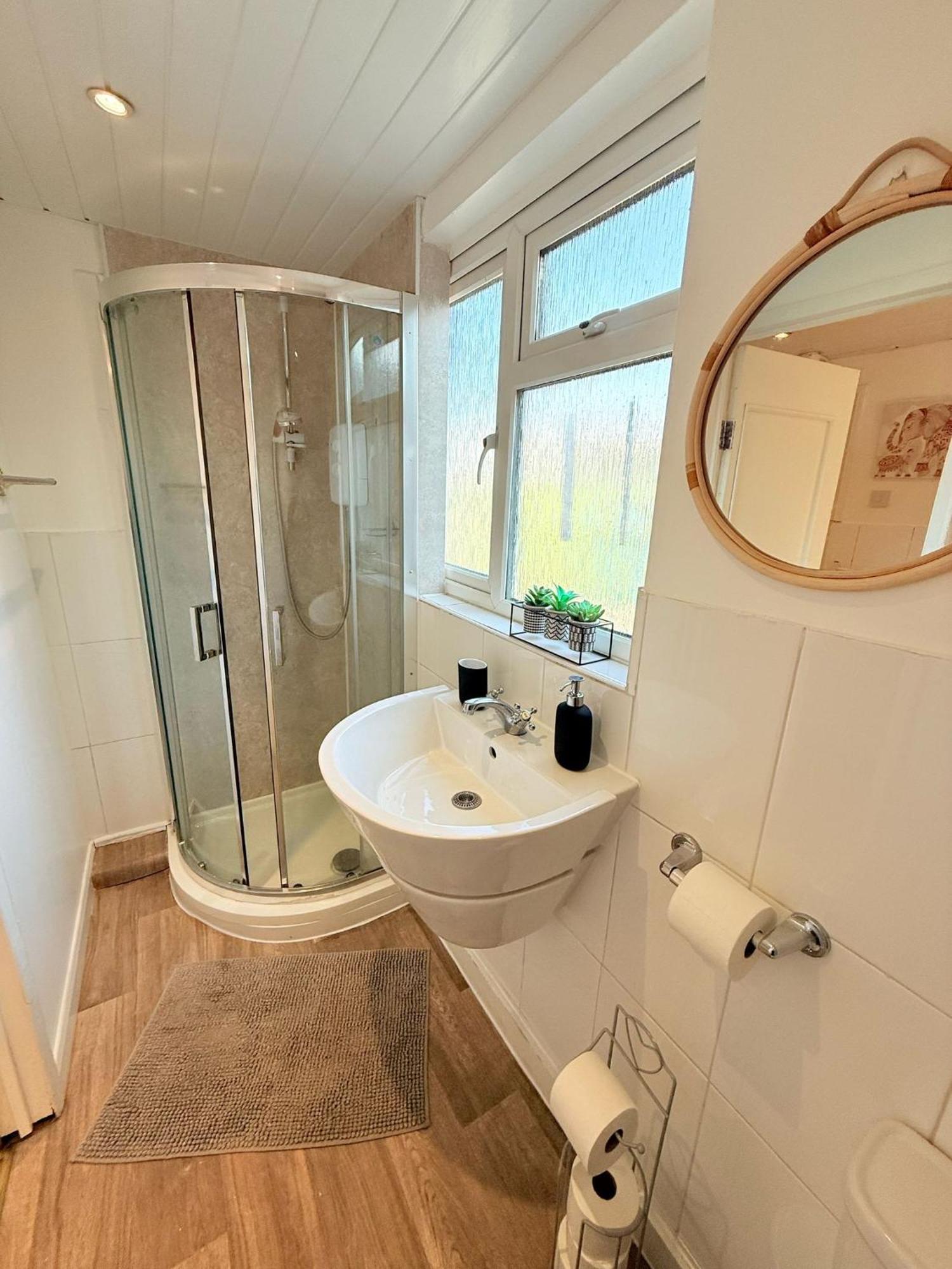 Wembley Rooms Londra Dış mekan fotoğraf