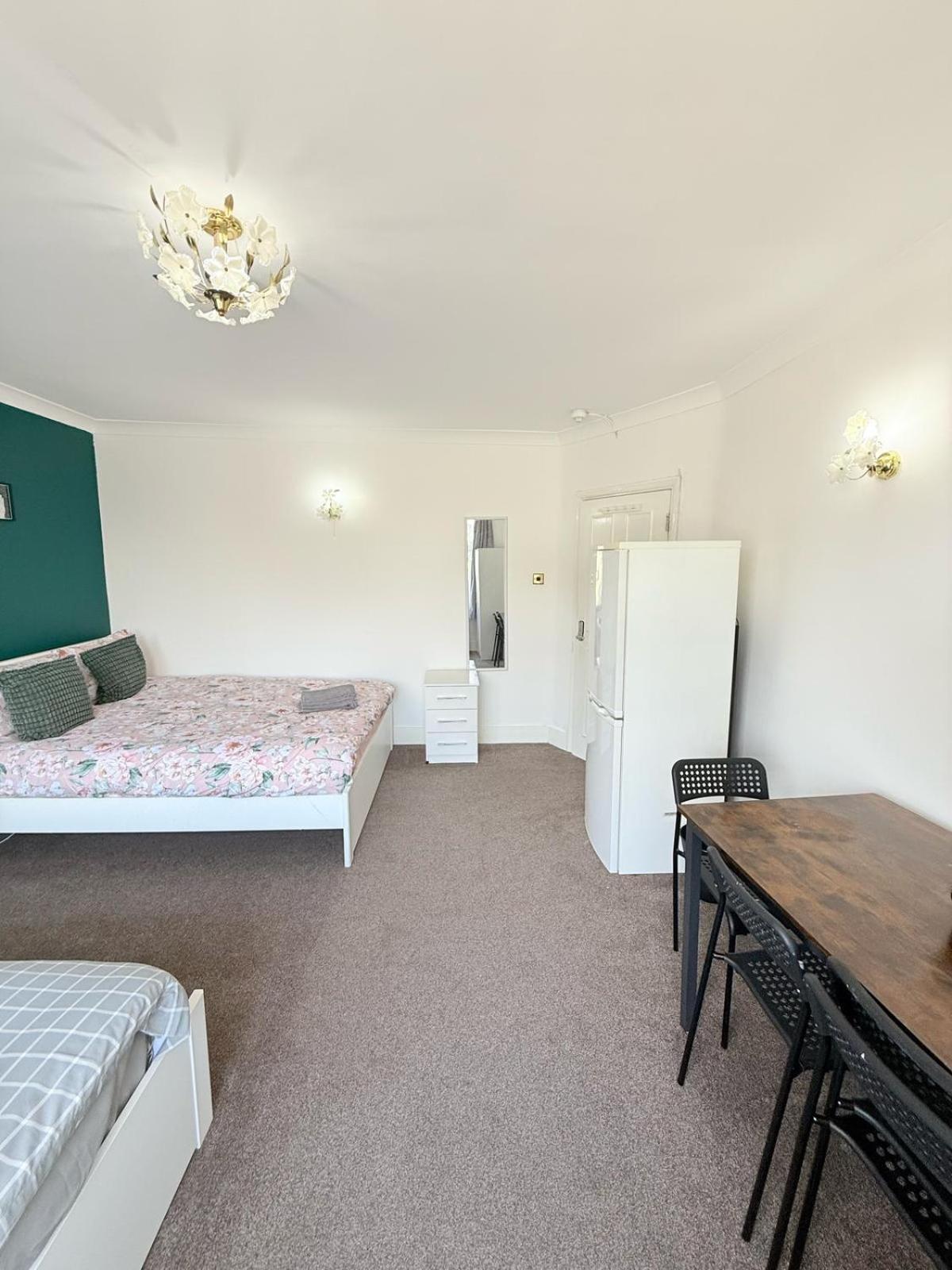 Wembley Rooms Londra Dış mekan fotoğraf