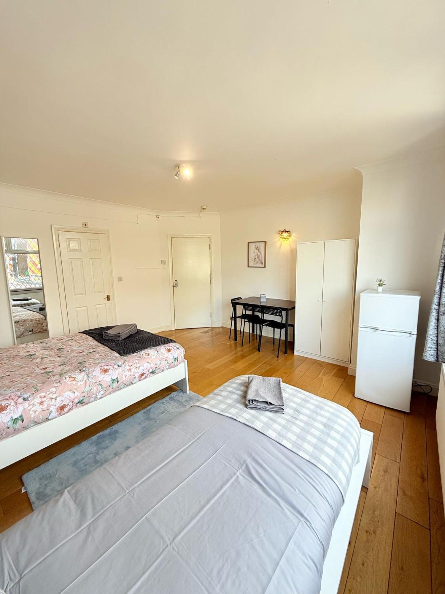 Wembley Rooms Londra Dış mekan fotoğraf